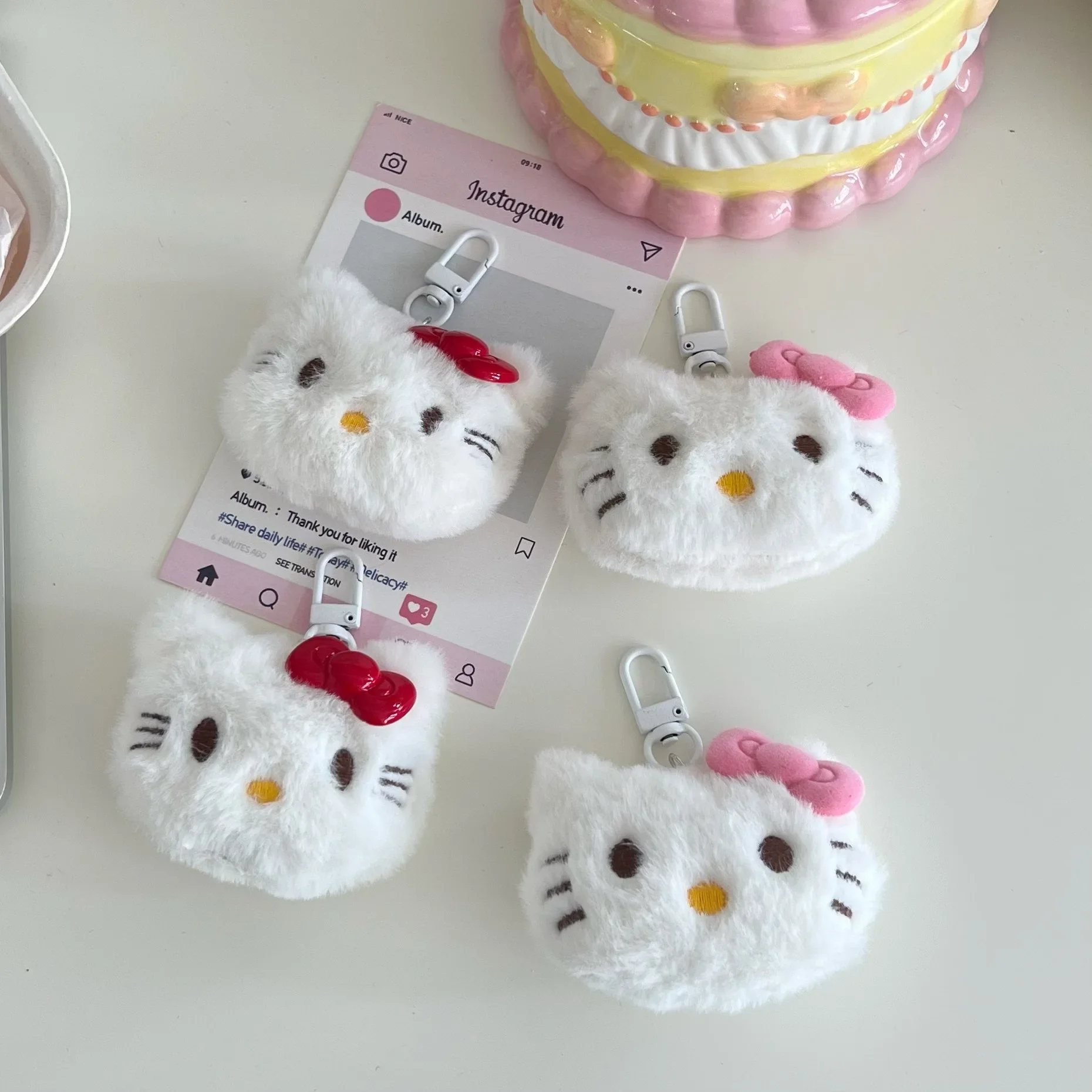 Sanrio Hello Kitty llavero de felpa decoración de lazo Kawaii dibujos animados Anime colgante chica bolso escolar ornamento novia regalos de cumpleaños