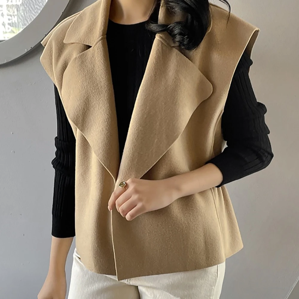 

Autumn Winter Women's Woolen Vest Retro Suit Collar Loose Double Sided Woolen Coats Versatile Warm Waistcoat Sleeveless Jacket