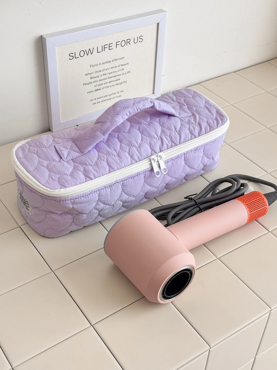 YT High-Quality Portable Travel Protective Case Organizer Bag with Heart-Shaped Quilting for Hair Dryer and Curling Iron