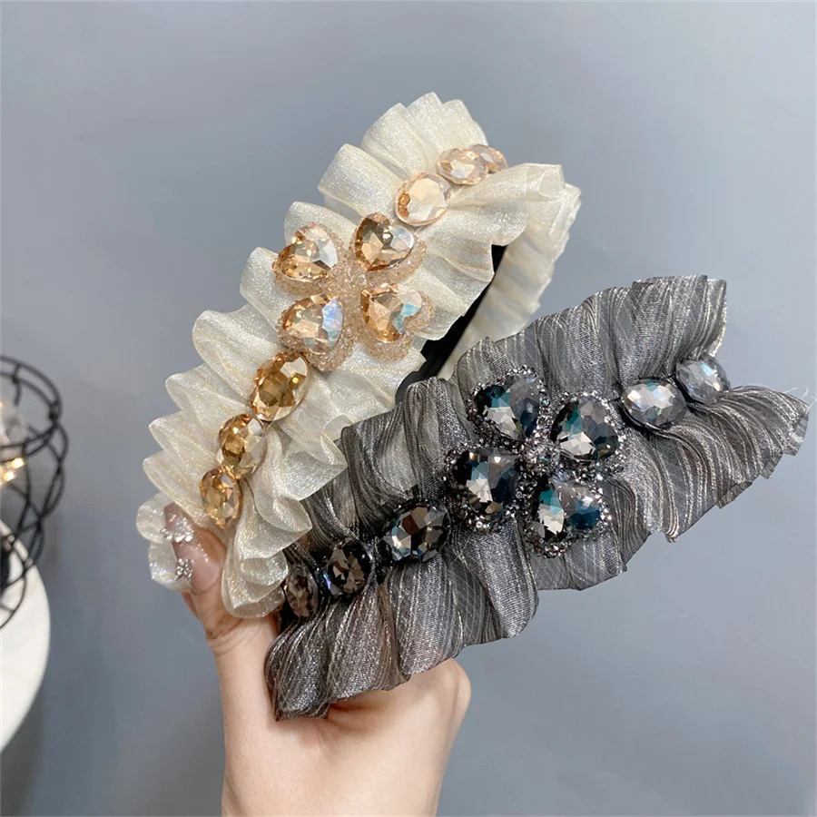 New style ruffled rhinestone headband, light luxury, full diamond pleated wide-brimmed headband, high-end retro hair accessory