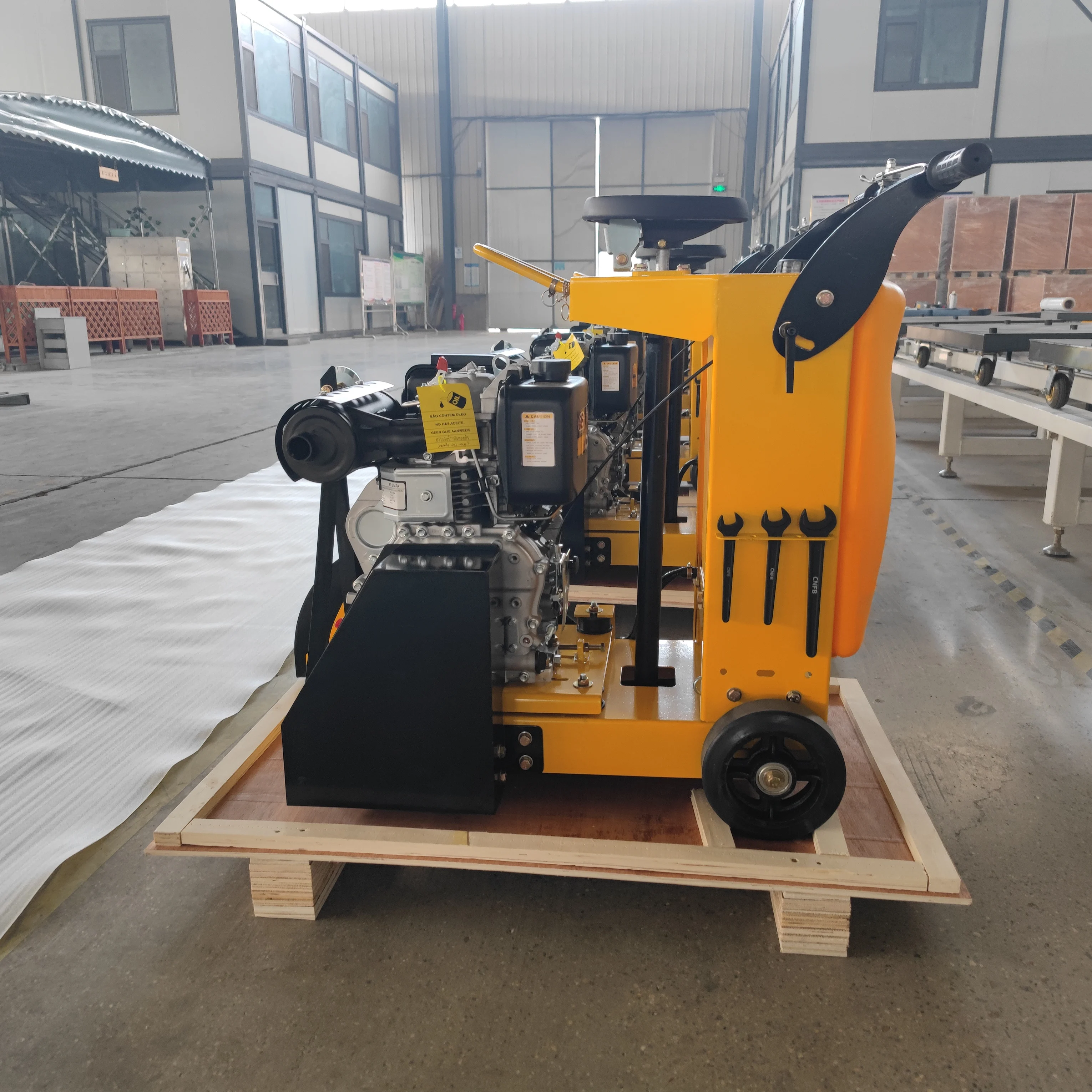 Hand Held Floor Saw Concrete Cutter Concrete  Road Cutting Machine