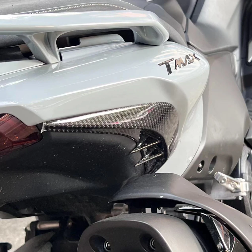 For YAMAHA TMAX 560  2023-2025 2024 modified rear wind blade decorative strip 100% carbon fiber shell decorative sticker