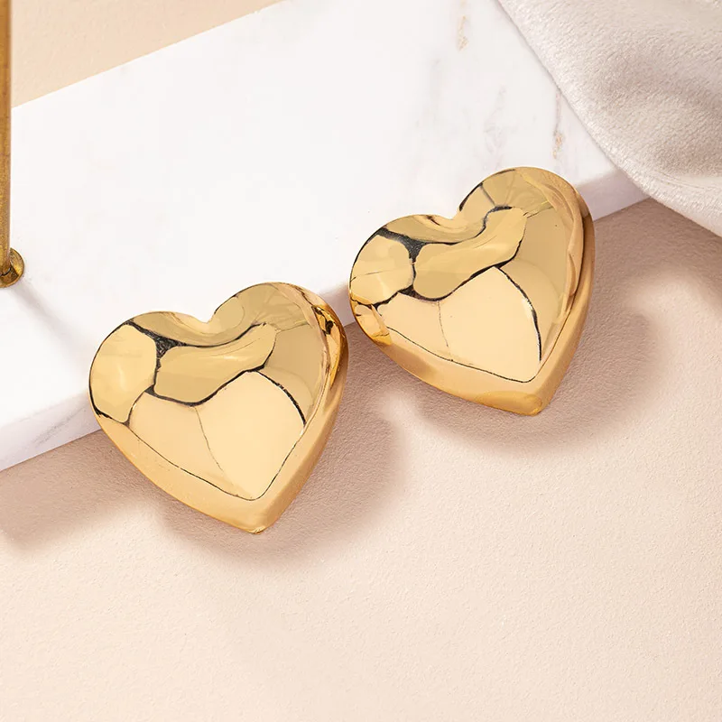 Exaggerate Shiny Heart Shaped Stud Earrings for Women Daily Wear Fashion Influencer Banquet Party Wedding  Jewelry Accessories