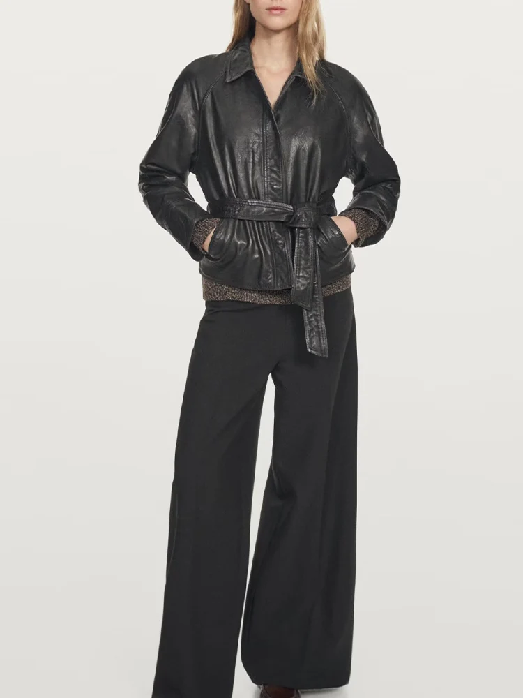 

Новая зимняя женская повседневная универсальная куртка из искусственной кожи с простыми лацканами и длинными рукавами в европейском и американском стиле 2025 года