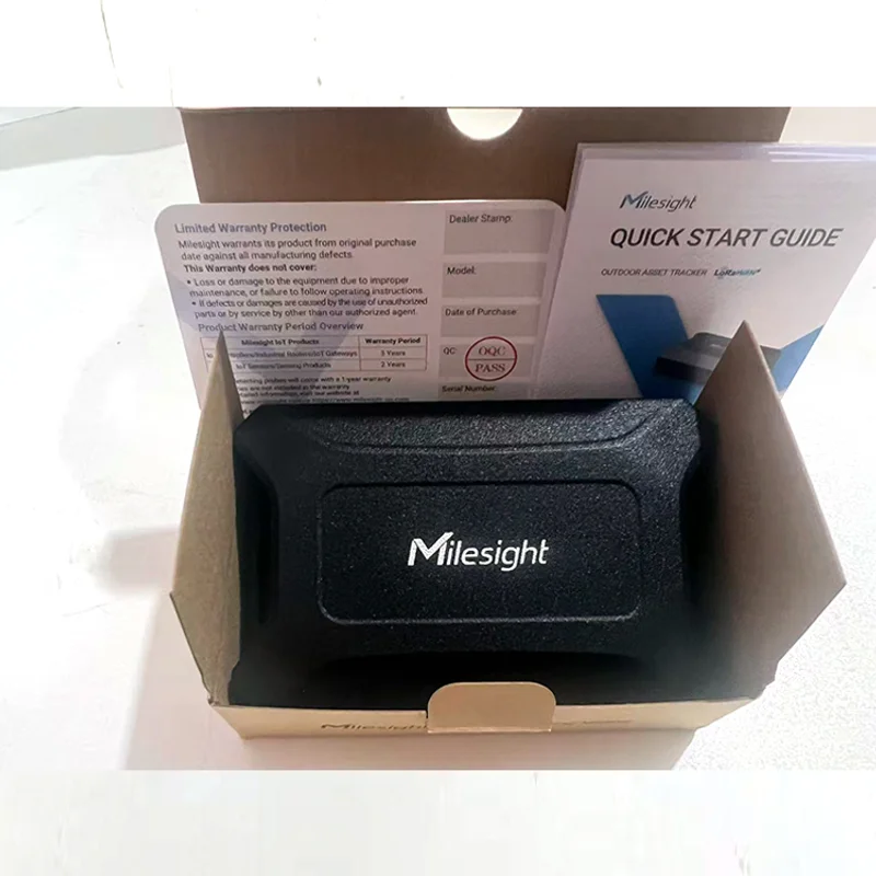 Rastreador de Activos para Exteriores con Batería de Larga Duración Milesight, LoRaWAN, GPS, WiFi, 15 Años de Duración, IP67, IK09, para Seguimiento Industrial, Flotas de Carga y Cadena de Frío