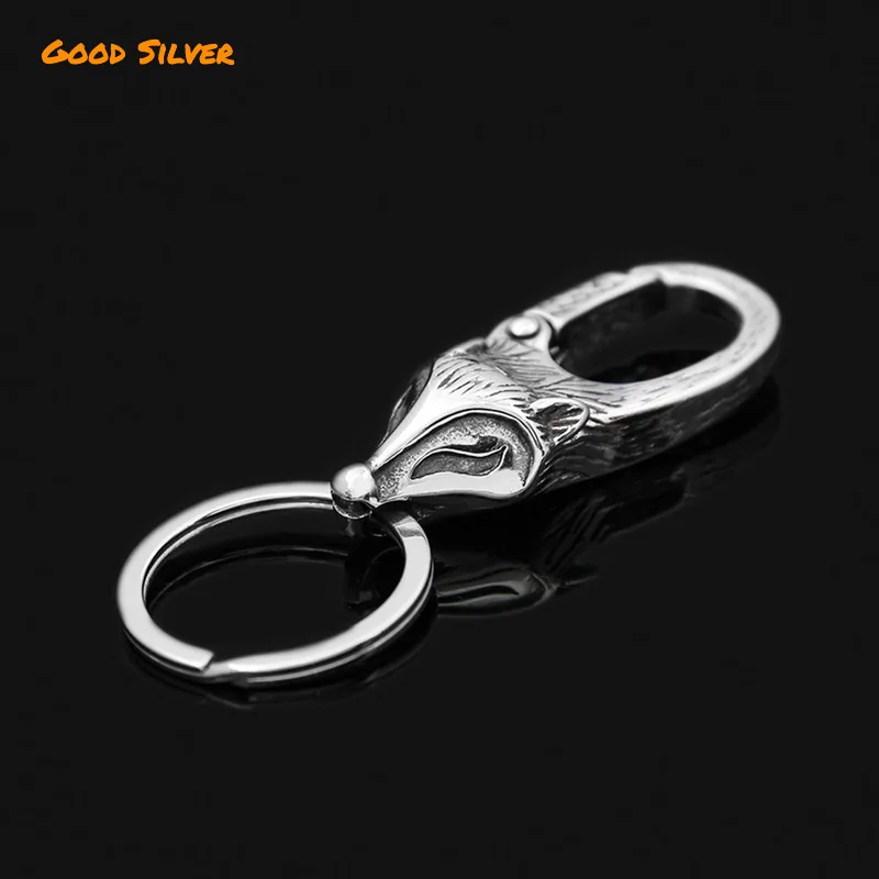 New stainless Men's Key Pendant, creative personalized gift automobile hanging ornament keychain for men..