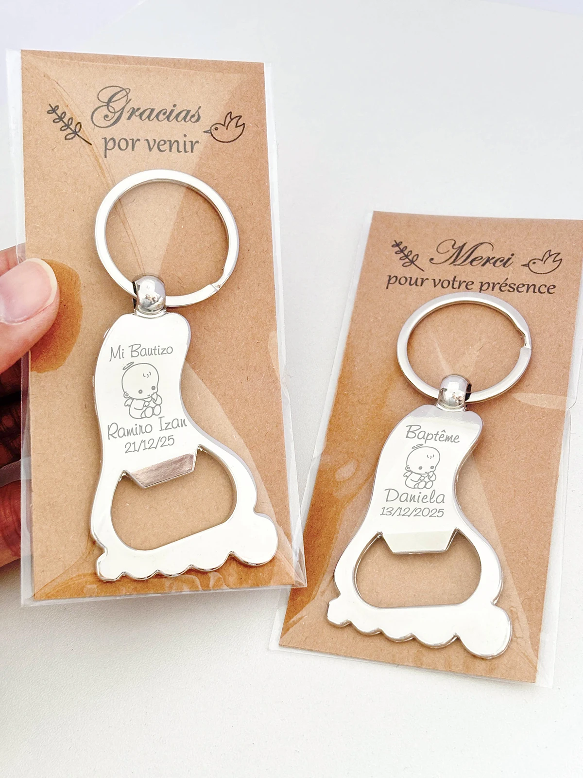 Baptism Gift for Guest Baby Christening Souvenir Personalized Foot Shaped Keychain Bottle Opener 1st Birthday Party Favor