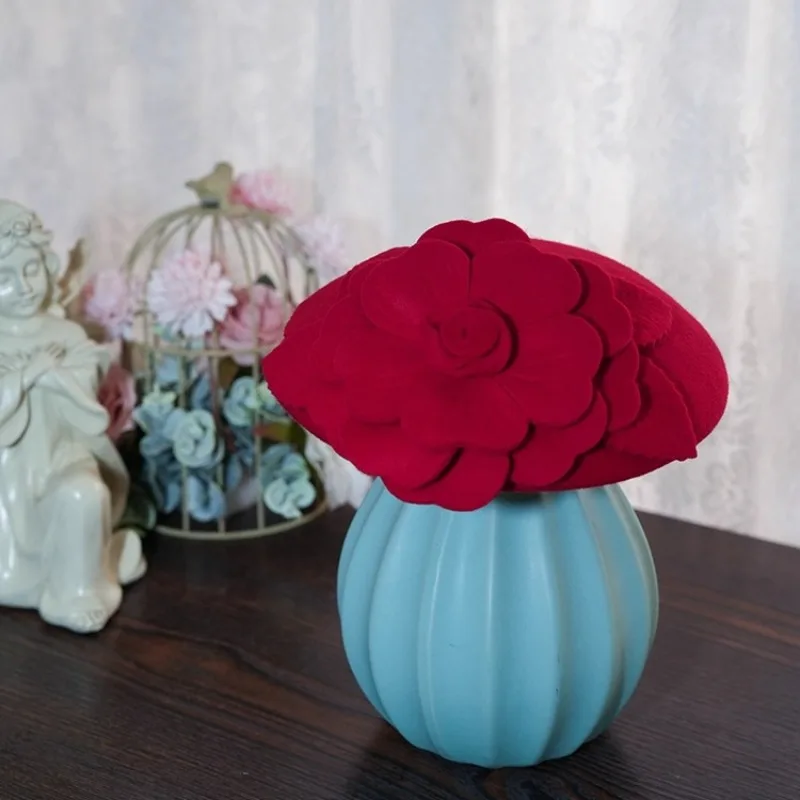 

French Retro White Elegant Bride Romantic Flower Accessories
