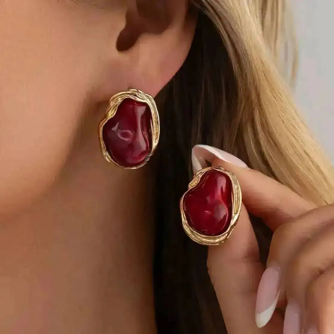 SHIXIN Vintage Colorful Inlaid Resin Stud Earrings Women Elegant Imitation Pearl Irregular Geometric Piercing Ear Jewelry Gifts