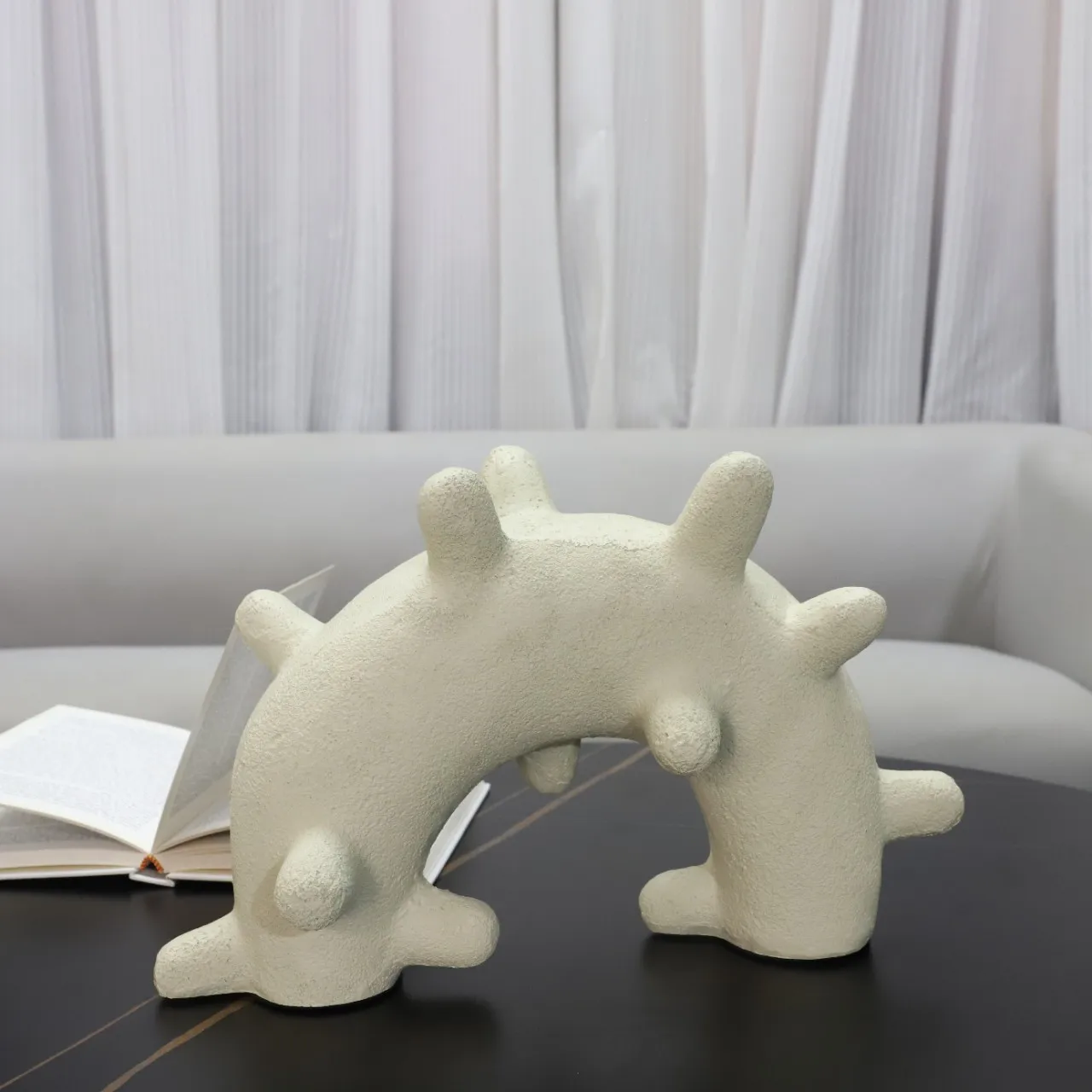 

Abstract Circular Arc Shape Figurines Creative Sculpture Decoration Geometric Cactus Resin Handicraft Ornaments Home Decoration