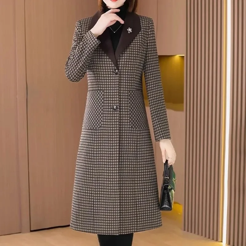 2024 Autumn New High End Mom Plaid Suit Woolen Trench Coat Women Korean Covering Meat Crotch Slim Knee Length Mid Length Coat