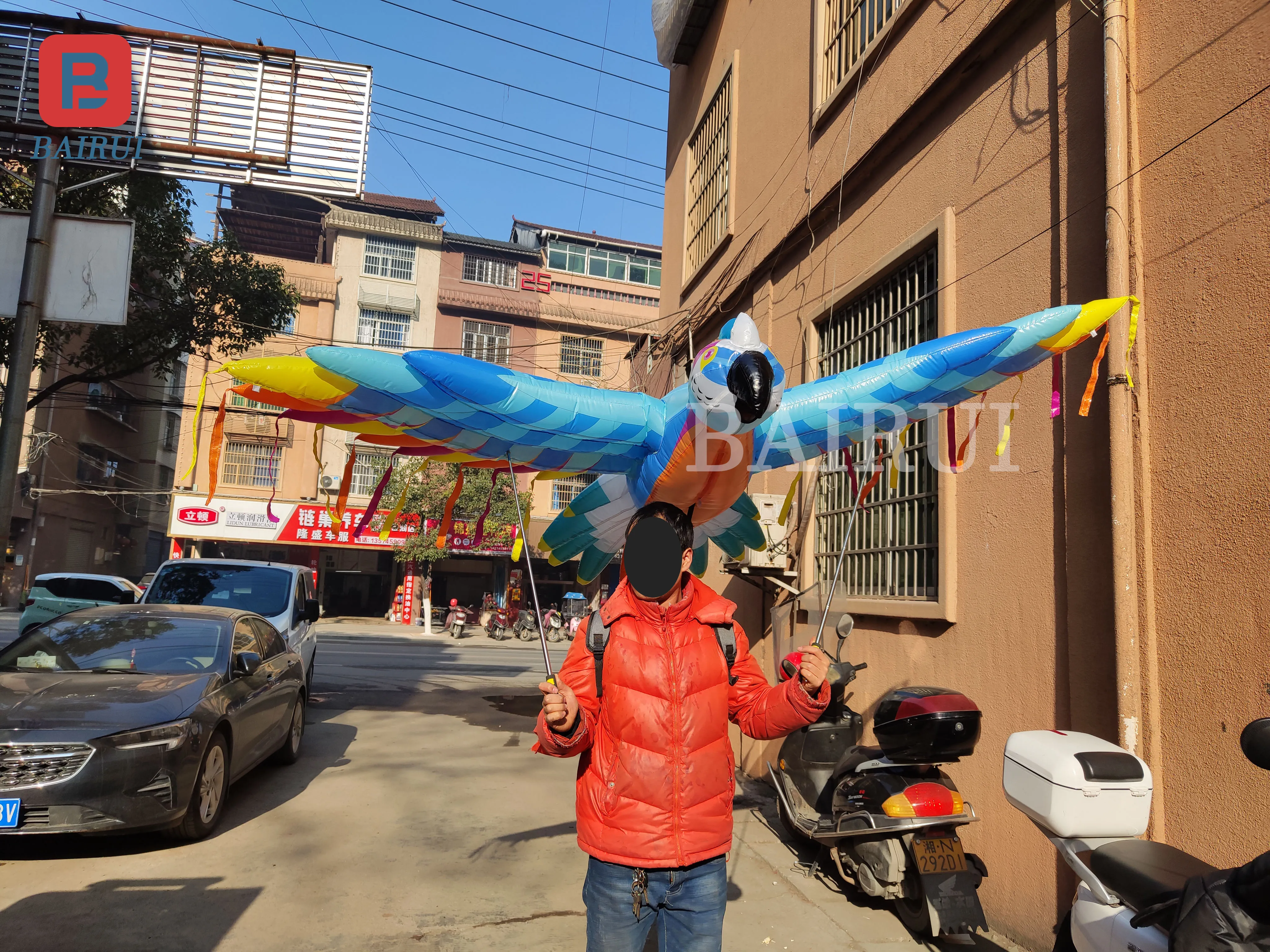 

Inflatable hand-held parrot air model outdoor parade atmosphere interactive stage performance decoration advertising props