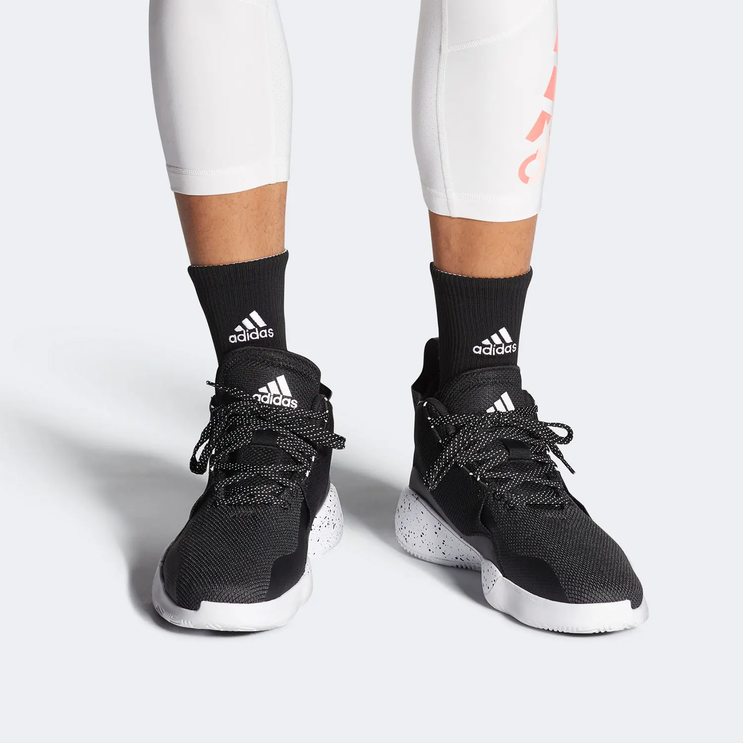 

Мужские баскетбольные кроссовки Adidas Original D ROSE 773 с подушкой FX7123