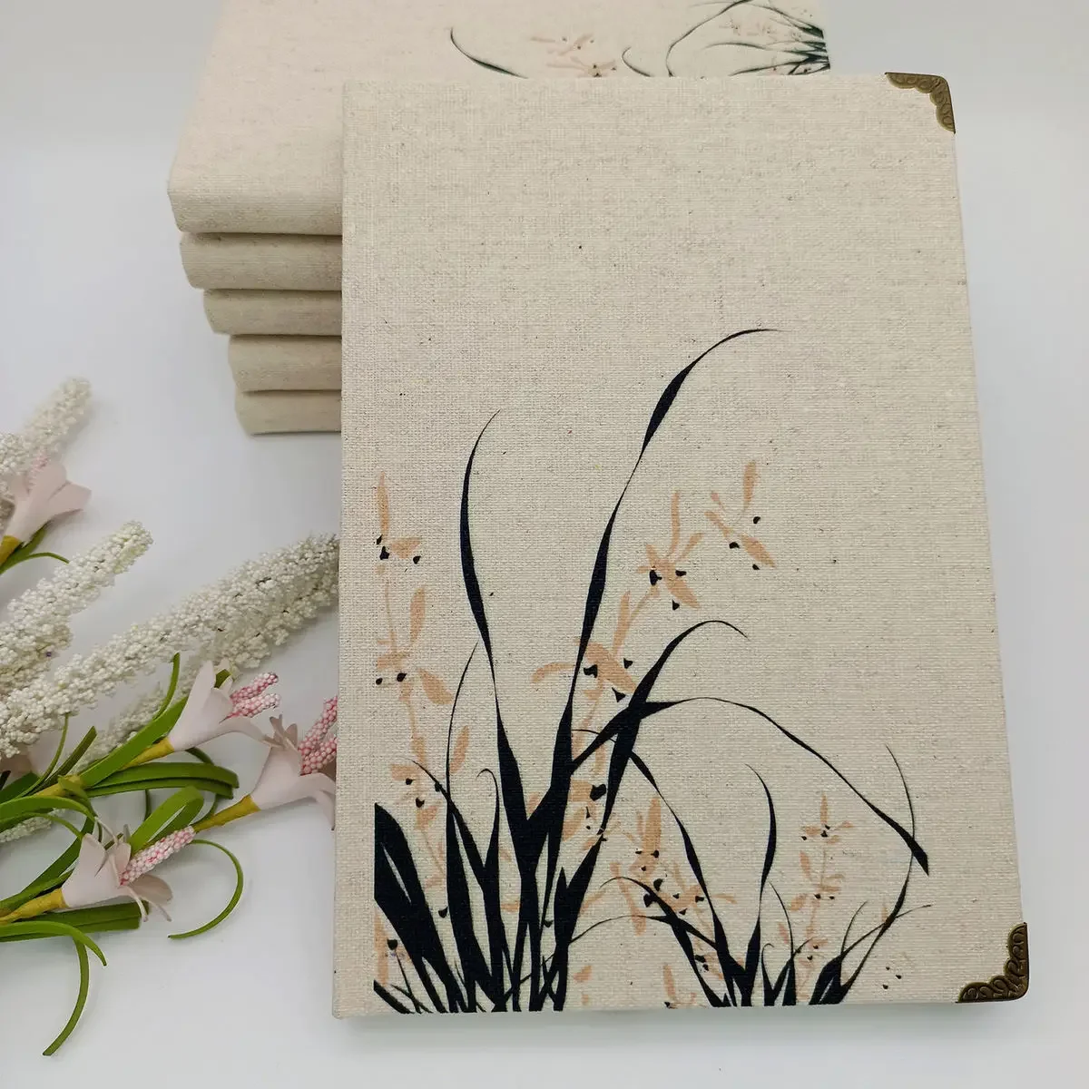 A5 Creative Chinese Style Vintage Hardcover Linen Cover Notebook Diary Notebook Travel Journal Book Lined