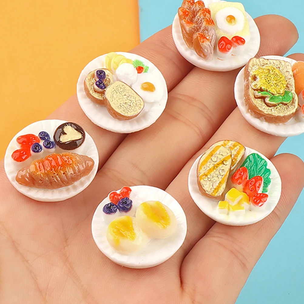 

24Pcs Miniature Food Resin Ornaments Pretend Play Props Dollhouse Kitchen Decoration Mixed Snack Assortment Miniature Food