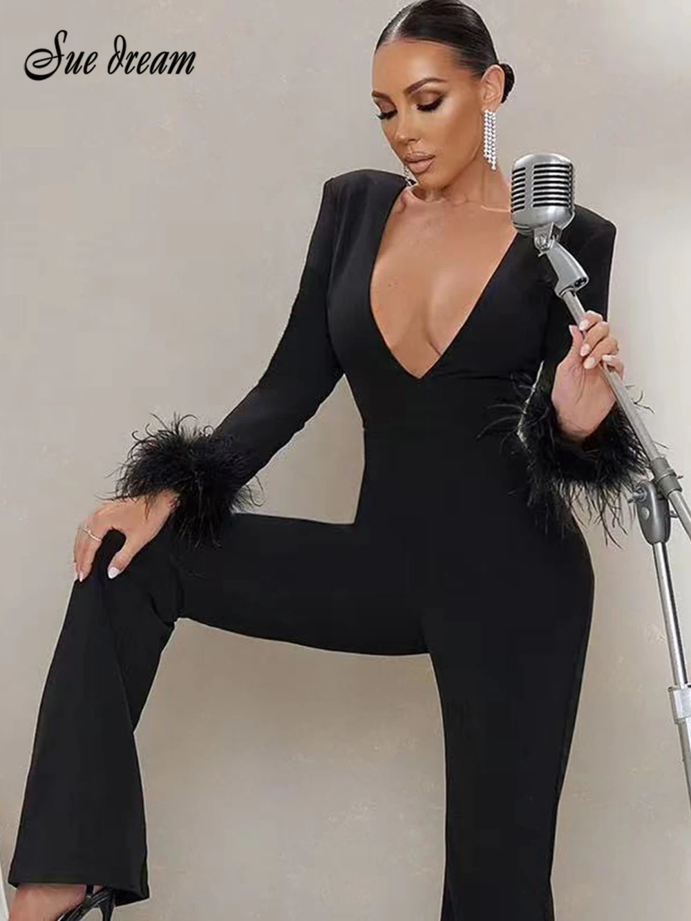 2024 Summer New Women's Sexy Black Feather Long sleeved V-neck Bandage jumpsuit Bodycon Celebrity Party Runway jumpsuit