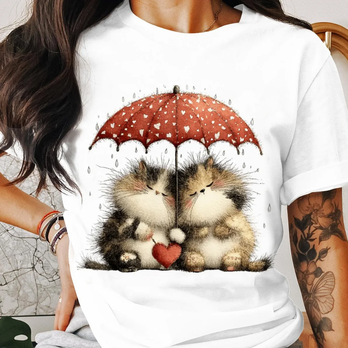 Feliz Día de San Valentín, camiseta de manga corta con cuello redondo y patrón de paraguas de gato de amor, camiseta de calle estampada bonita de los años 90 para mujer