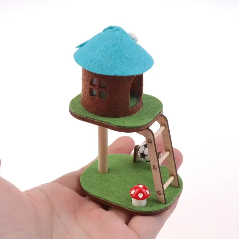 

1:12 Dollhouse Miniature Cat Tree Model Adorable Mini Cat Bed Desk Decor for Dollhouse Scenes Mini Landscape Display