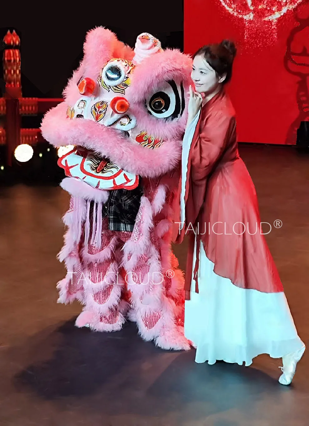 Complete Set of Lion Dance Props, South Lion Awakening, Dragon Dance Lion Clothing, Two Person Wool Clothing