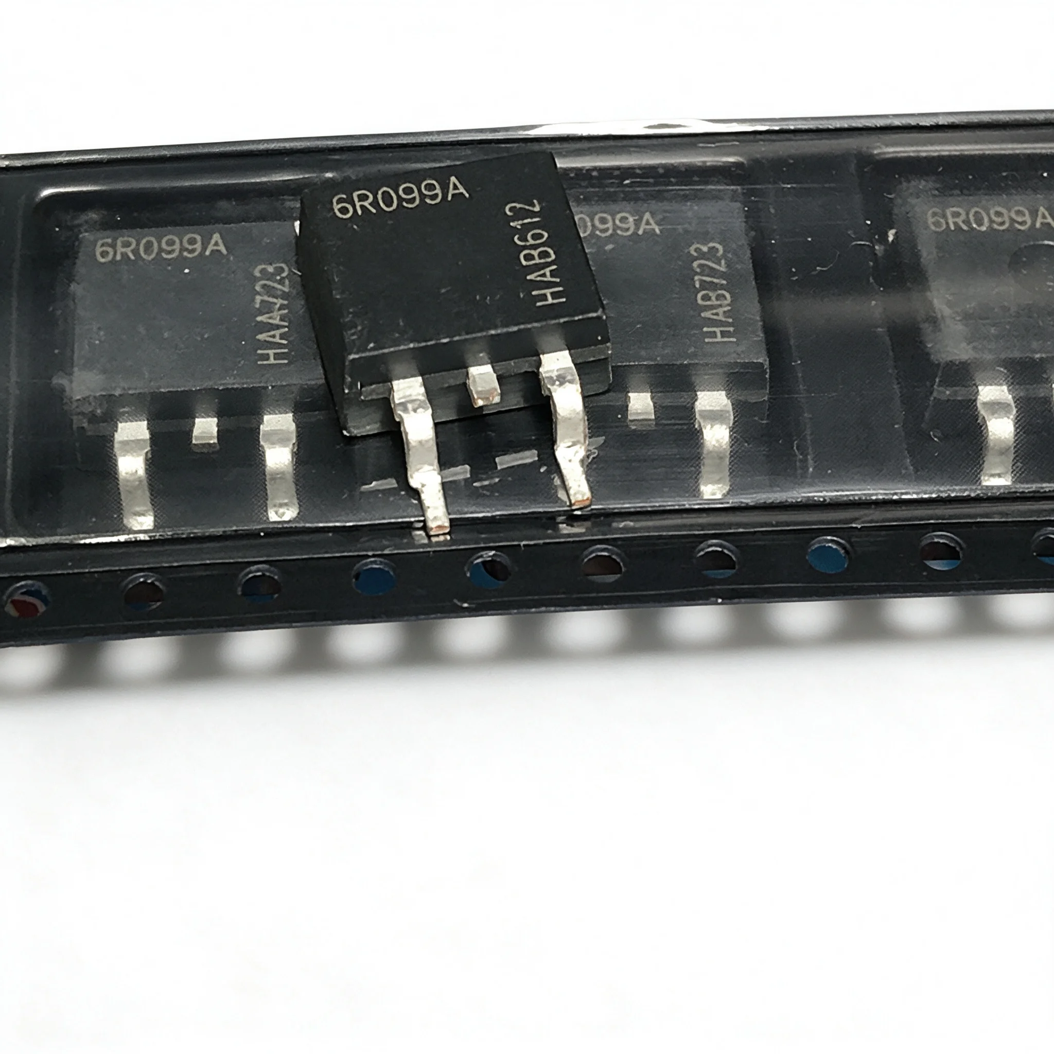 5piece 6R099A IPB60R099CPA 600V 31A TO-263