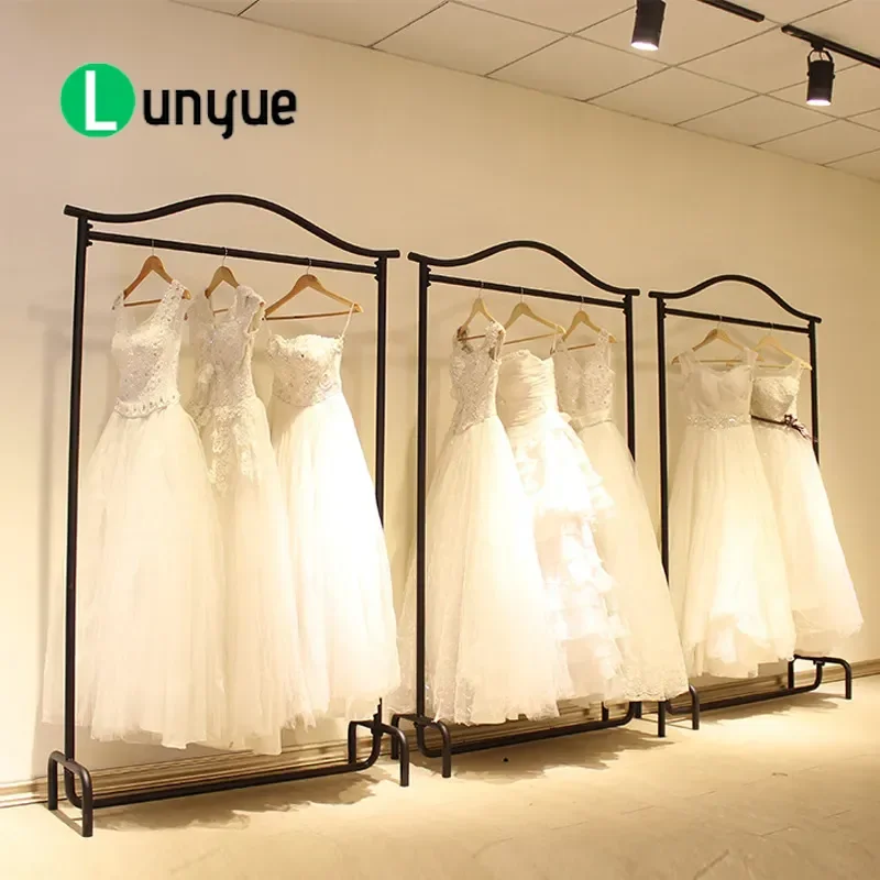 Gold Floor to Ceiling Dress Rack Wrought Iron Display Stand for Wedding Shop Clothing Store High Cabinet Hanger Elegant Decor