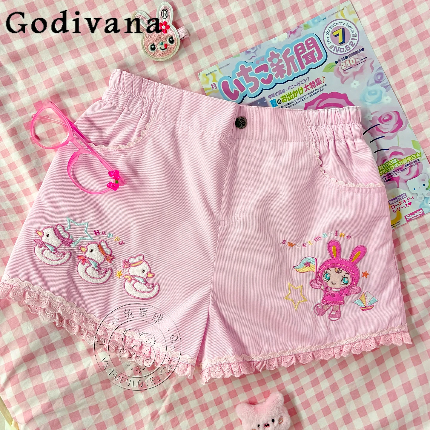 Pantaloncini Kawaii originali per ragazze giapponesi Studente Y2K Pantaloncini in vita elastica con ricamo a fumetti Pantaloncini casual quotidiani carini per figlia