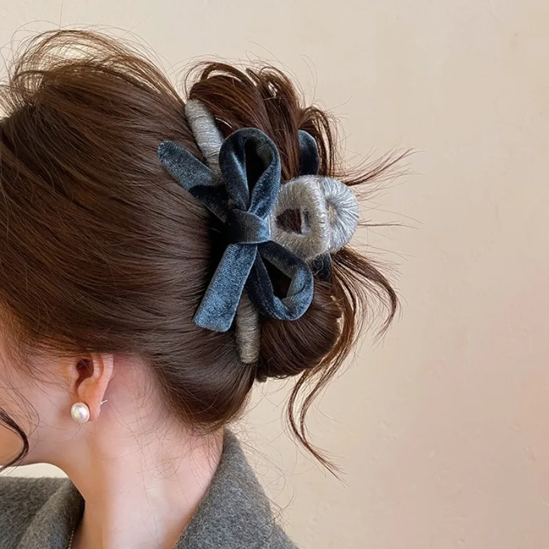 

2025 New Elegant Velvet Bow Hair Claw Clip Large Claw Clip for Women with Non-Slip Grip Elegant Updo Bun Maker for Thick Hair