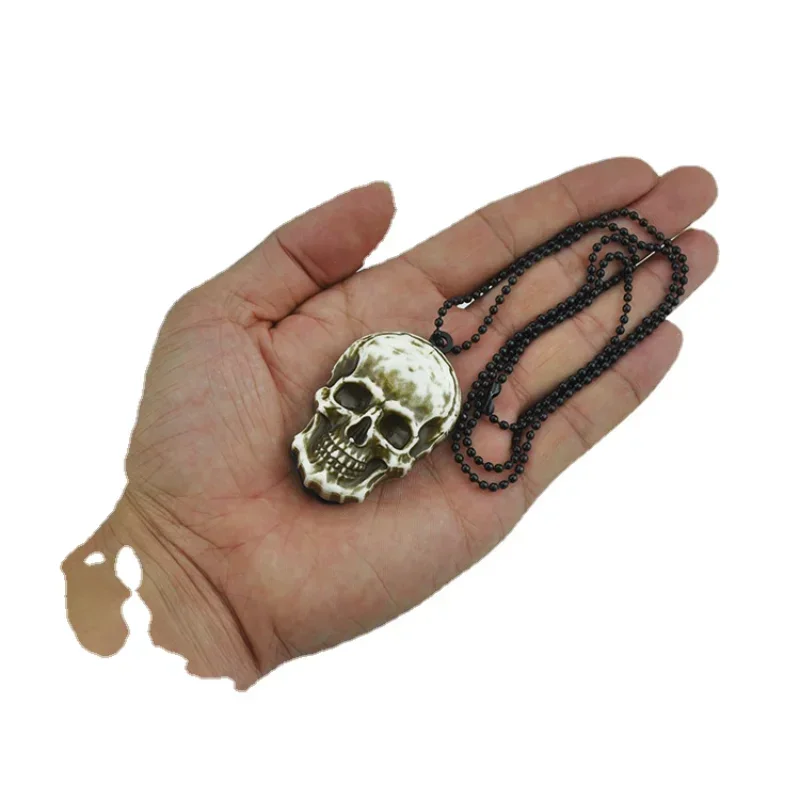 ins new coin knife multifunctional outdoor folding knife Skull carry-on survival knife Mini pendant decoration