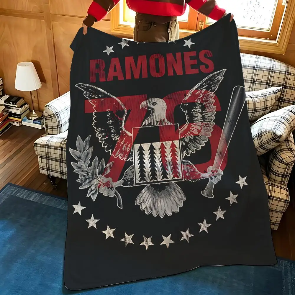 Music T-The R-Ramones Throw Flannel Cozy Print Blanket, Portable, Durable  Machine Washable cute Cool