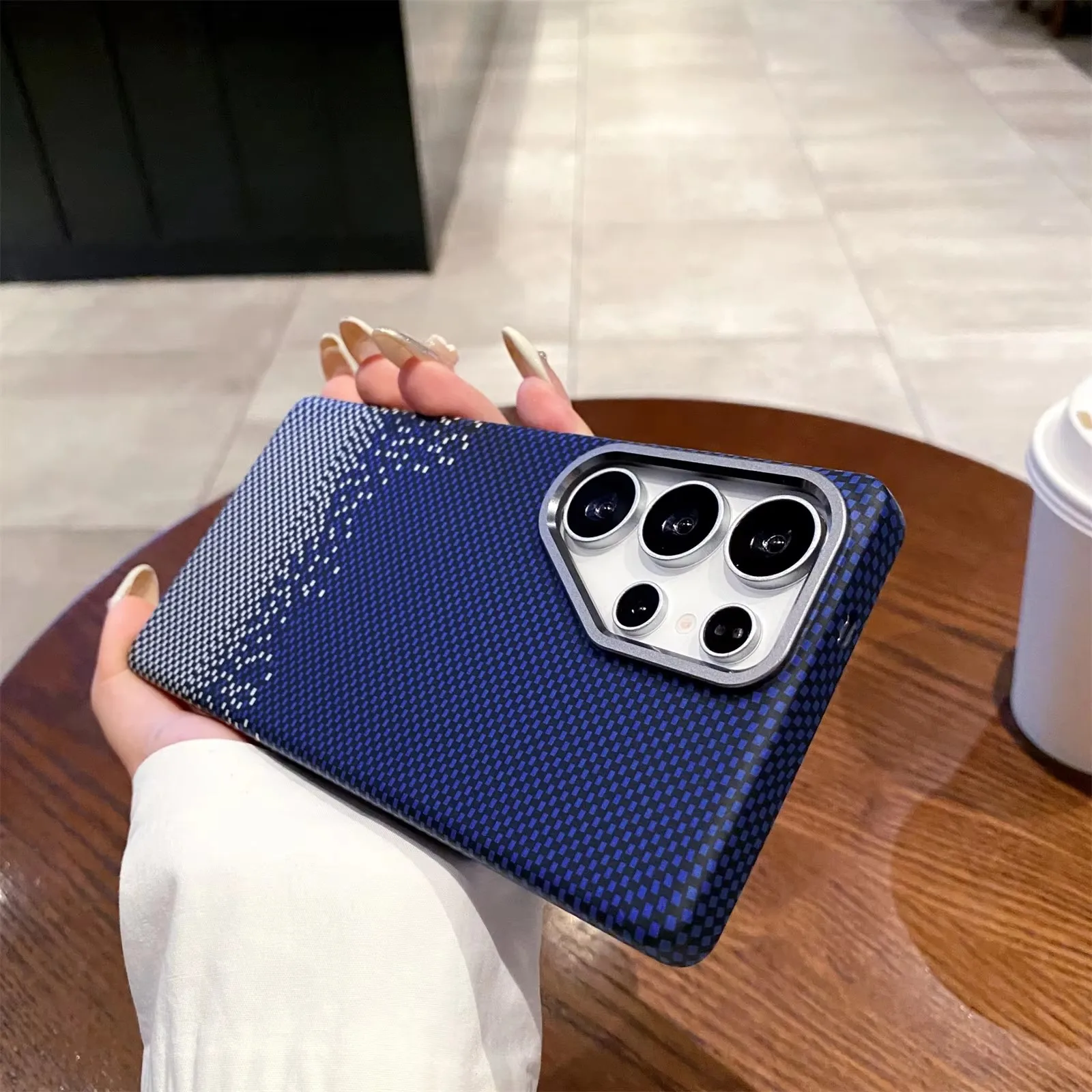 

Phone case Strong Mganetic Slim Armor Case For Samsung Galaxy S25 Ultra Plus For Magsafe Carbon Fibre Patterned PC Cover