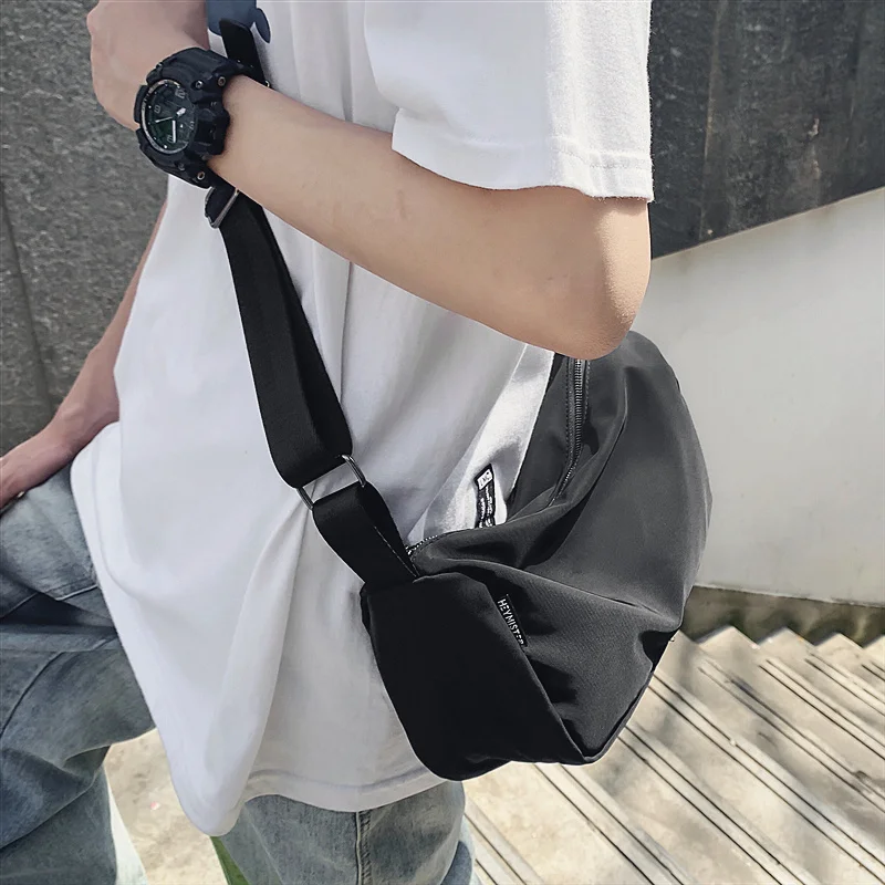 New Trend 2023 Men Crossbody Bag Fashion Leisure Nylon Shoulder Simple All-Match Solid Color Messenger s