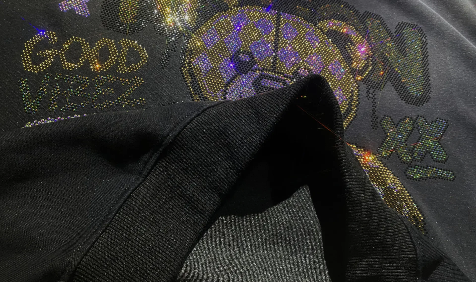 Oversized Two Piece Sets Womens Outifits Cartoon Bear Diamonds Casual O Neck Loose Tops and Pants Knitting Women Black Tracksuit