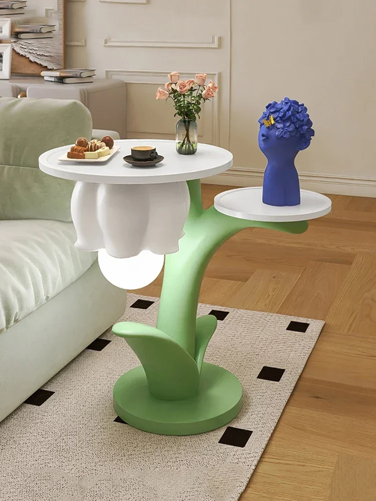 Modern Creative Lily of The Valley Statue Side Table Resin Round Table Living Room Balcony Decor Coffee Table Indoor Furniture