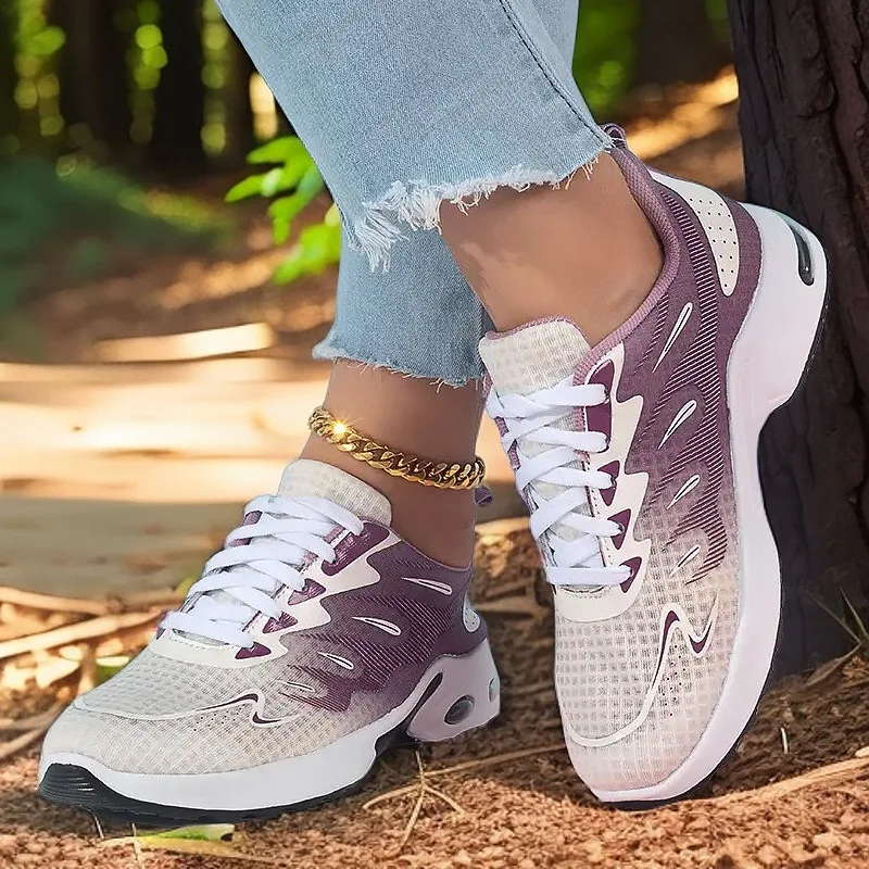 Sports shoes women's summer new lightweight running shoes women's shoes fashion breathable casual shoes