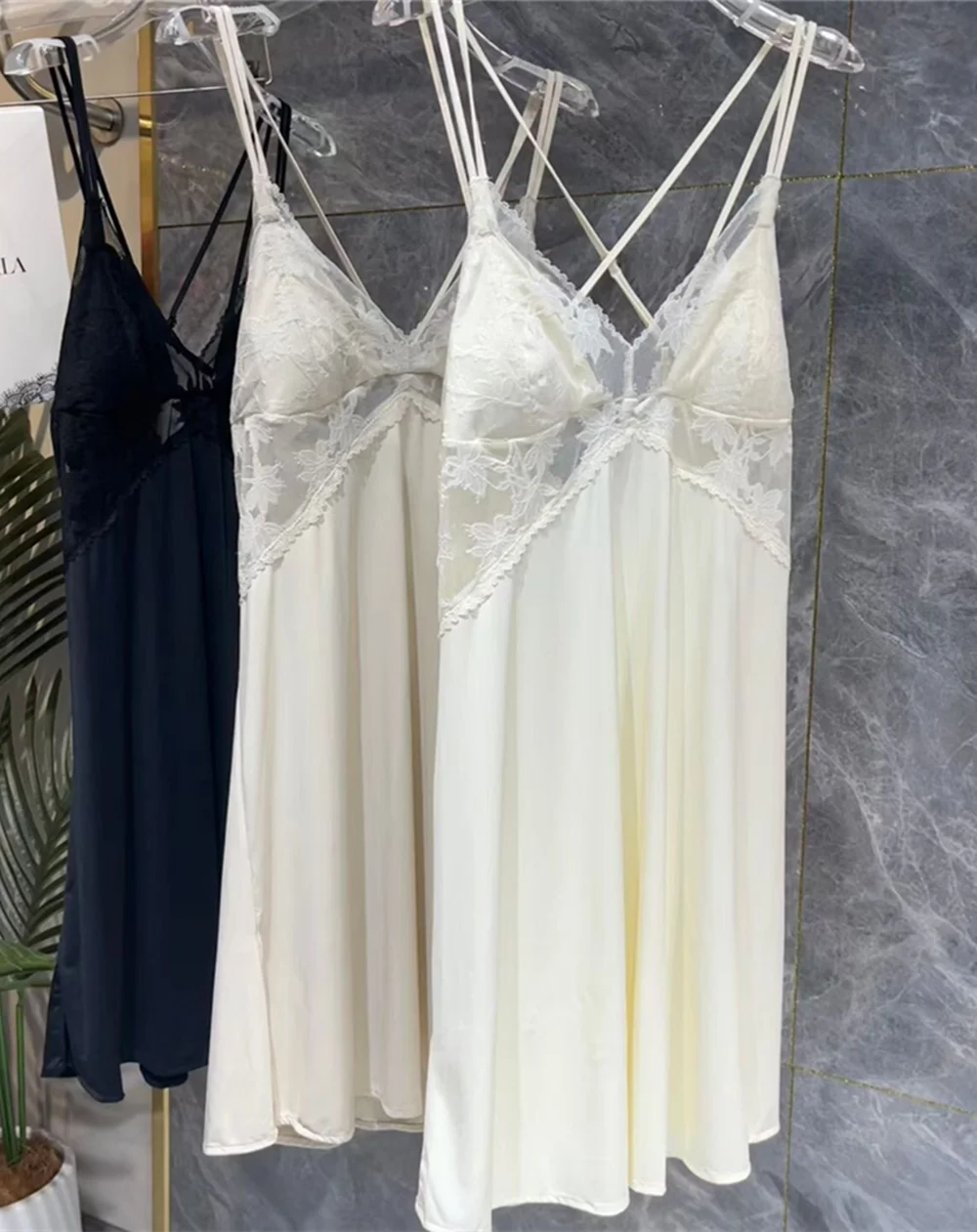 Sexy Home Wear Lightweight Sheer Lace-Trimmed V-Neck Slip Dress Ice Silk Loungewear with Built-in Bust Pads