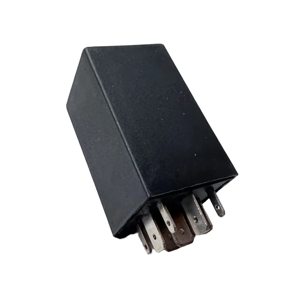 Auto Turn Signal Part Flasher Relay 4686130 Easy Installation Design OE Number 04686130 OE Number 4686094 Single Piece Package