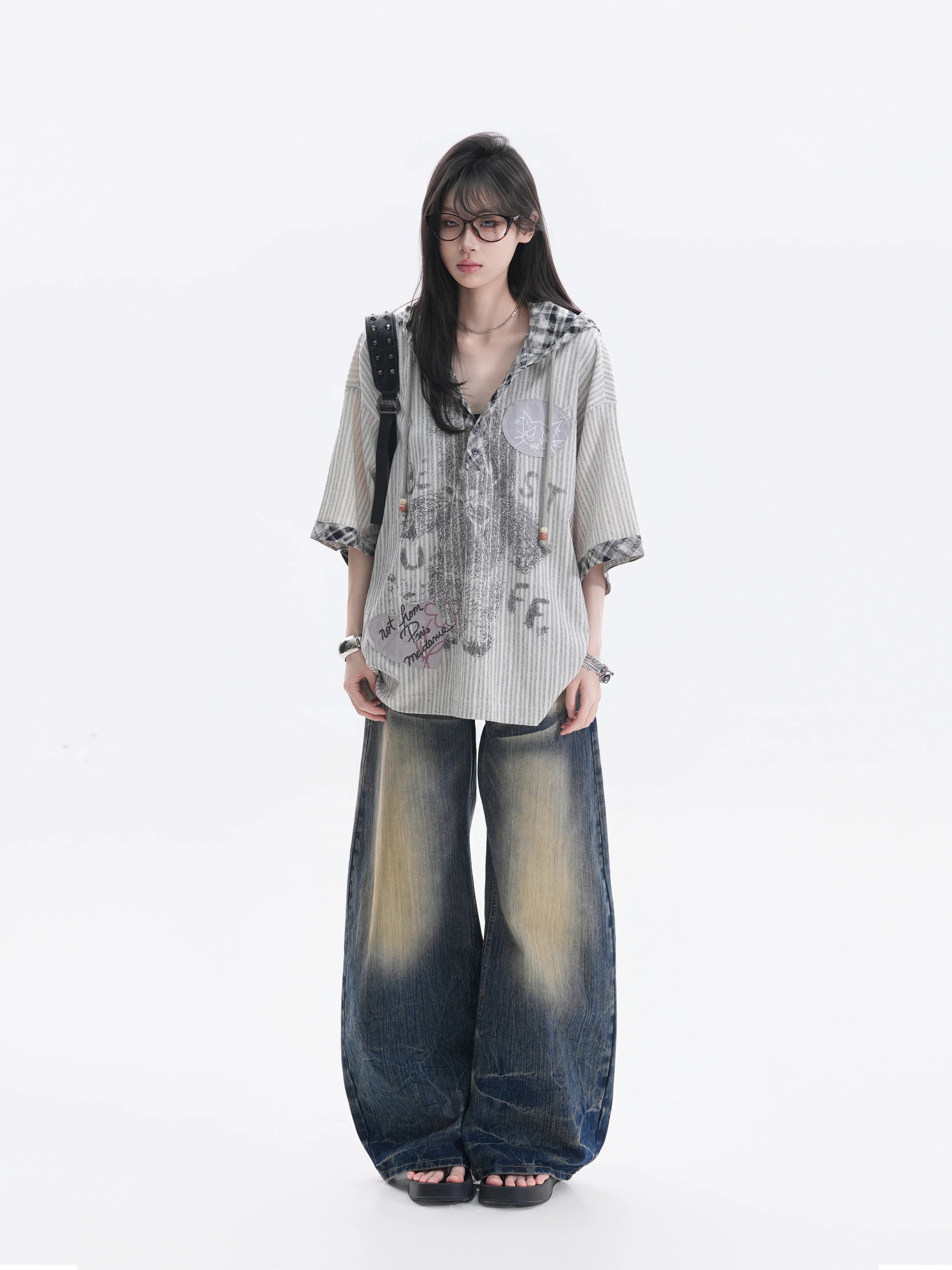 Casual Style Bear Print Shirt Short Sleeve Hoodie T-Shirt Loose Fit Polyester Blend Summer Wear for Young Women And Men