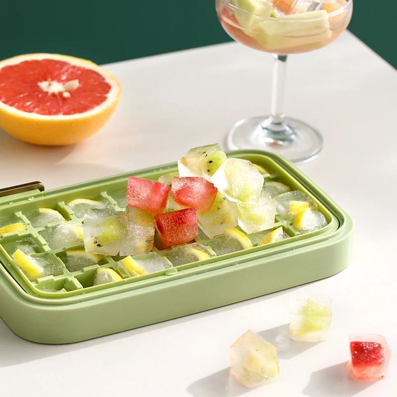 Ice Cube Mold Ice Tray with Lid, Household Self-Made Square Soft Ice-Making Box, Push-Type Ice Cube Mold Ice Storage Box