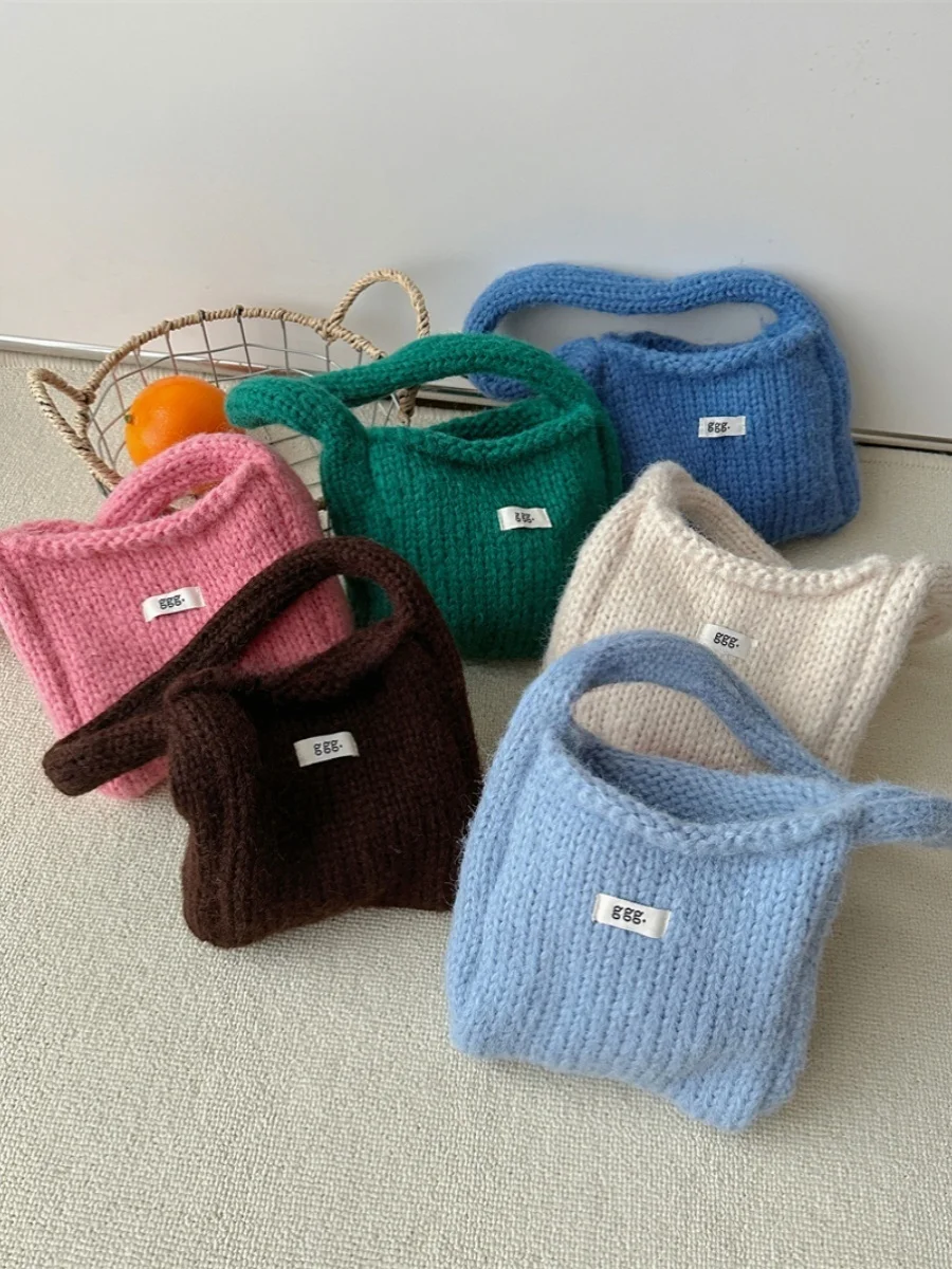 

Korean Sle Woolen Knitted Pure Color Handbag Small Candy Colored Autumn Winter High Faion Sensation Ladies Clutch Bag
