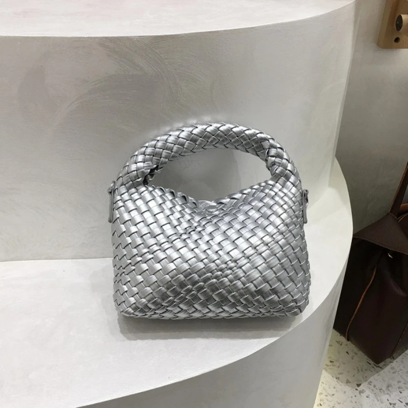 High-grade Women's Bag Niche Crescent Bag Solid Color Fashion Bag Hand-woven Crossbody Bags Temperament Unique Woven Handbag