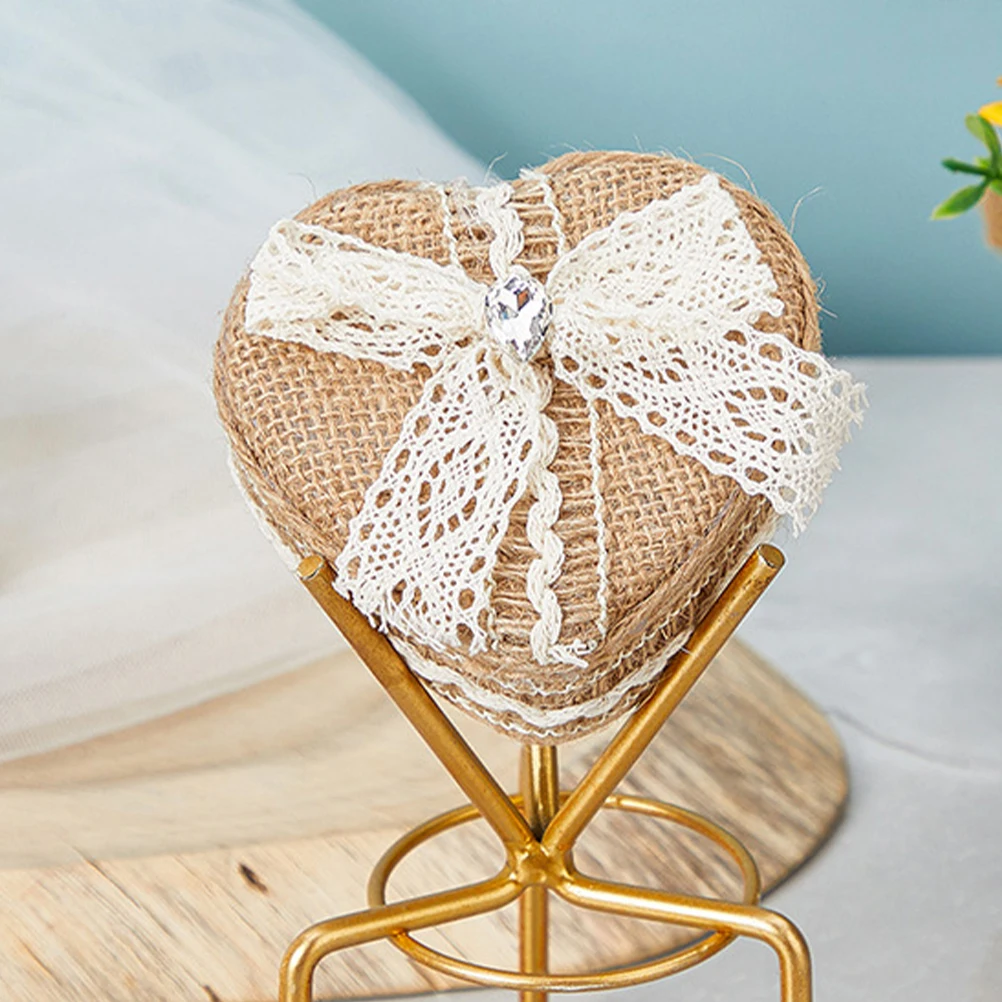 

Portable Heart Shaped Jewelry Storage Box Lightweight Organizer For Necklaces With Beautiful Craftsmanship
