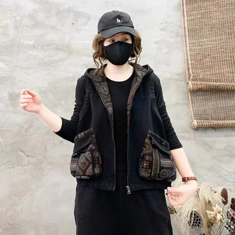 

Artistic retro vintage big pocket hooded printing denim vest women's 2025 autumn new loose fashion cardigan jacket