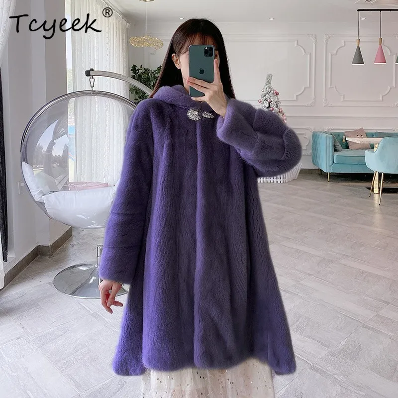 معطف فرو المنك الطبيعي من Tcyeek ملابس شتوية للنساء 2025 سترة من فرو المنك الحقيقي بغطاء للرأس معاطف نسائية جديدة في معاطف شوبانا Жеenca