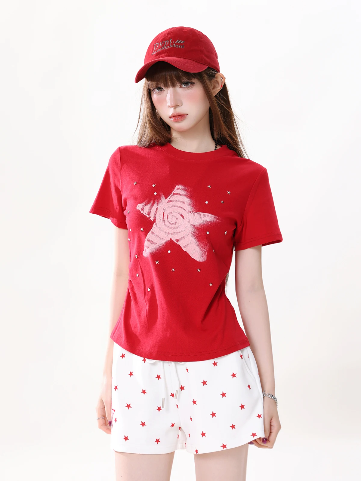 

Женская футболка в американском стиле с коротким рукавом, летний дизайн, облегающий крой, с принтом звезд на плечах, повседневный топ с круглым вырезом для женщин