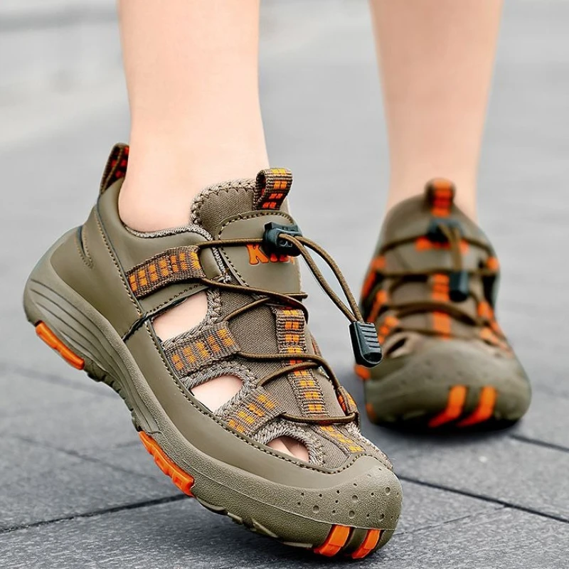 

2026 Summer Kids Boys Sports Sandals Closed Toe Beach Shoes with Soft Non-Slip Sole Casual Outdoor Footwear for Children