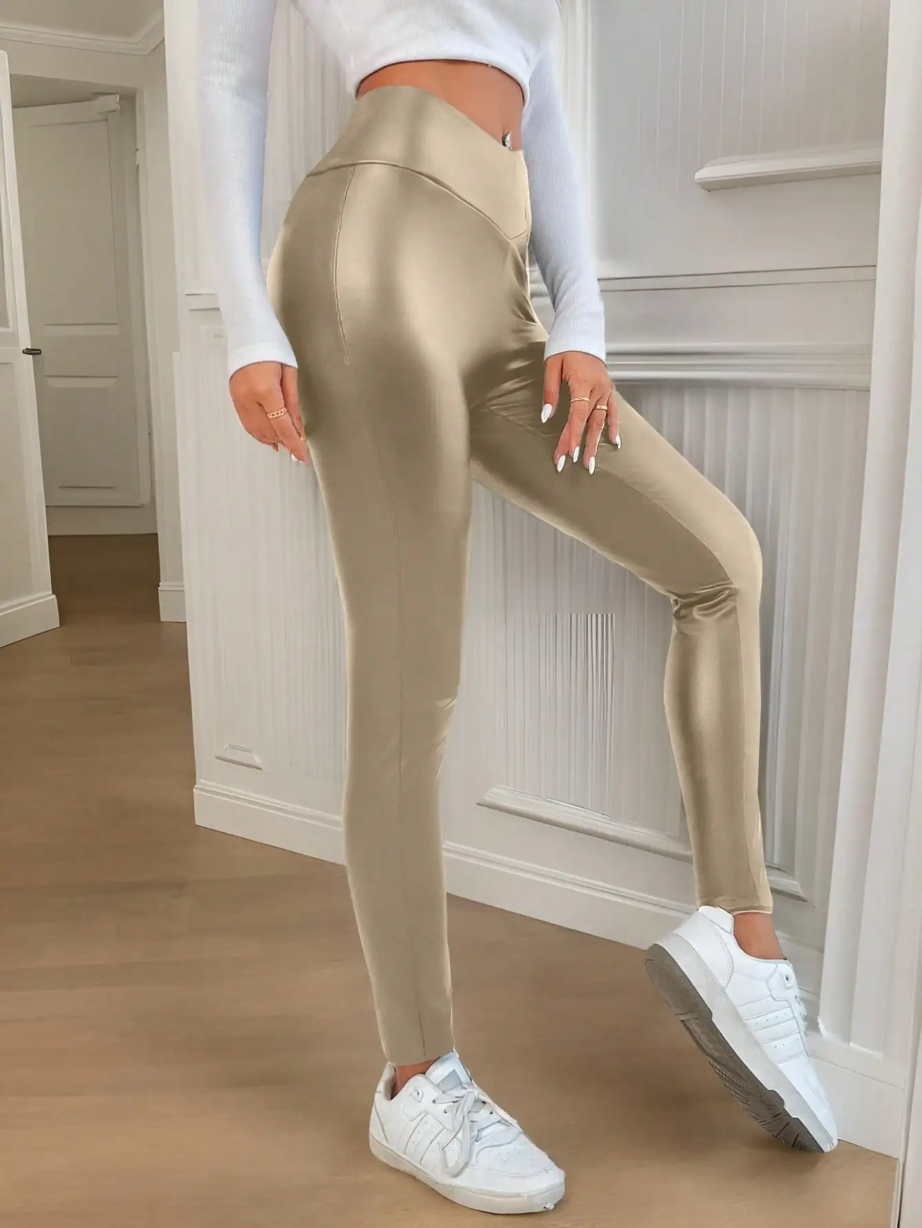 Leggings en cuir PU doré pour femmes, élégants, extensibles, taille croisée, Yoga, gymnastique, salon, maison, Studio, tenues d'aéroport, été 25