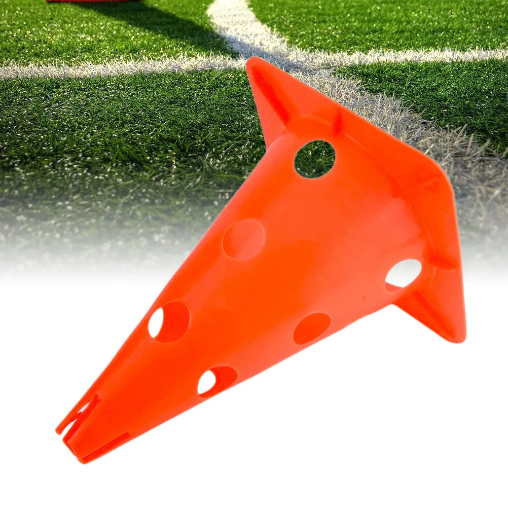 5個入り、30cmの空洞スリット付き円錐型マーカー。ネオンオレンジ色で、折りたたんで収納可能。サッカーの敏捷性トレーニングやスポーツのコーチングに最適。