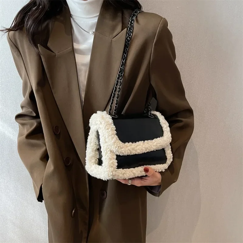 Retro Faux Fur Lambswool Handbag Women\'s Luxury Designer Bag PU Leather Messenger Bags Ladies Tote Bag Purses Chain Shoulder Bag