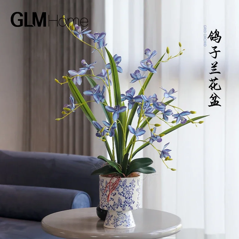 Simulated flower ornament, blue and white porcelain vase, flower arrangement decoration