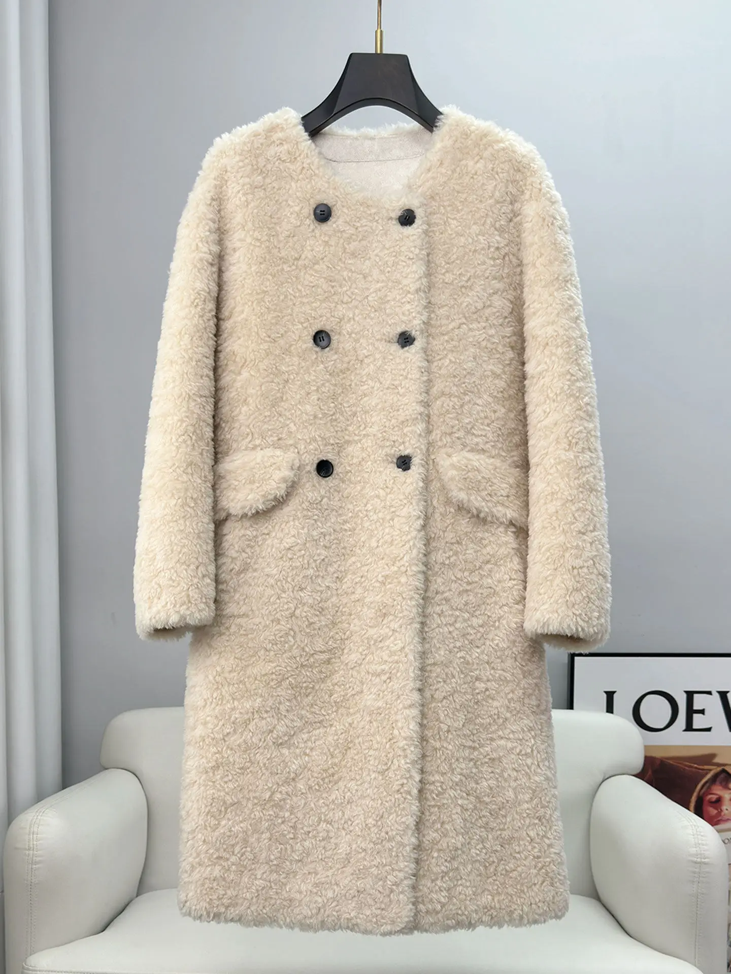 100 lamb wool round neck medium and long fur integrated fur coat women's sheep shearing coat 2025 winter new